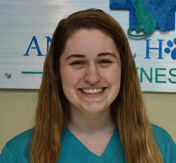 kristinaB Kristina B: Veterinary Staff in Waynesboro